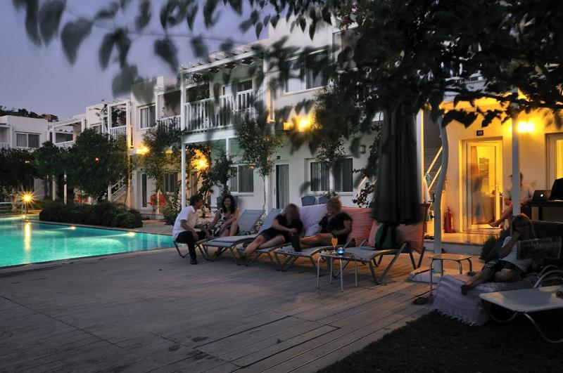 Hotel Gümüşlük Quarto foto