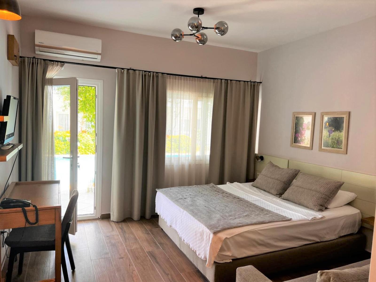 Hotel Gümüşlük Quarto foto