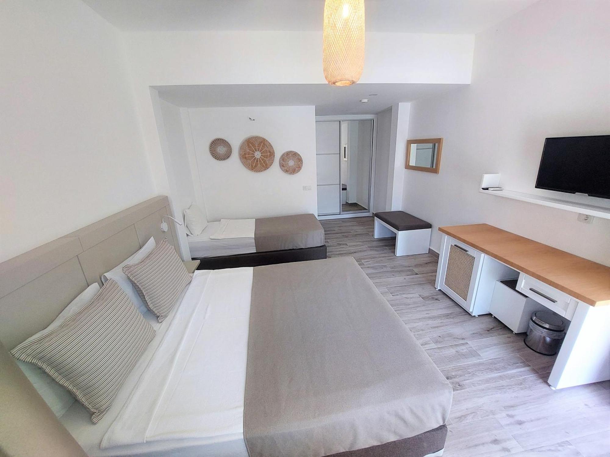 Hotel Gümüşlük Quarto foto